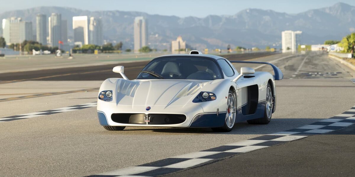 Maserati MC12 Stradale от 2005 г. бе продаден за рекордните $5,2 млн. в Monterey – превръщайки се в най-скъпия съвременен Maserati в историята.