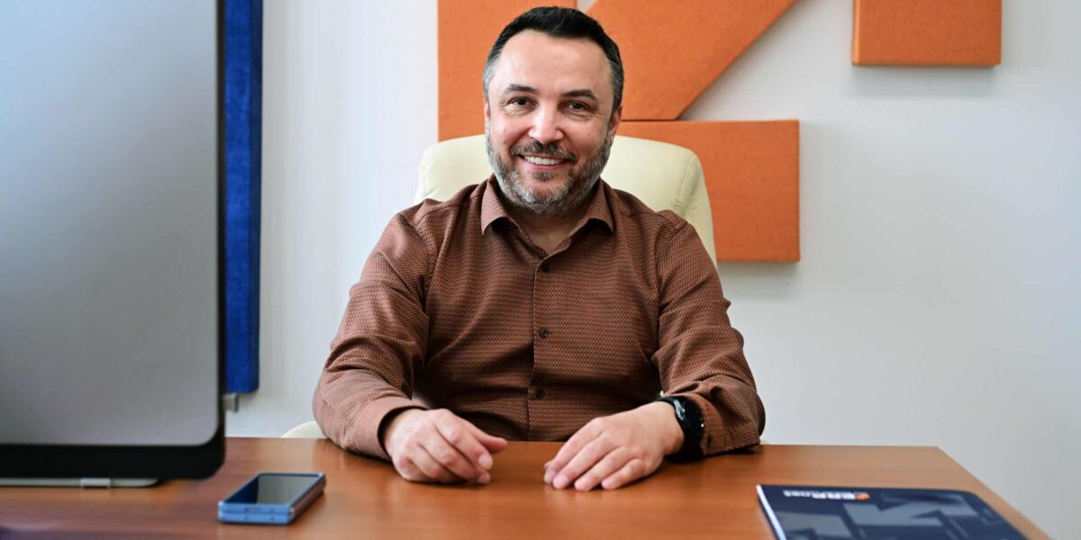 ERP системите навлизат в нова ера, превръщайки се в бизнес операционни системи. ERP.BG представя ERP.net v.26 – интелигентна екосистема, която интегрира документи, комуникация и управление в една платформа.
