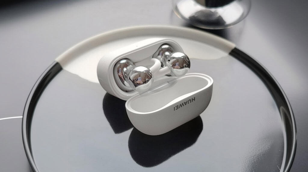 HUAWEI FreeClip 2 вече се предлагат в България – open-ear слушалки с целодневен комфорт, до 38 часа батерия и ваучер за 20 евро до 1 март 2026.